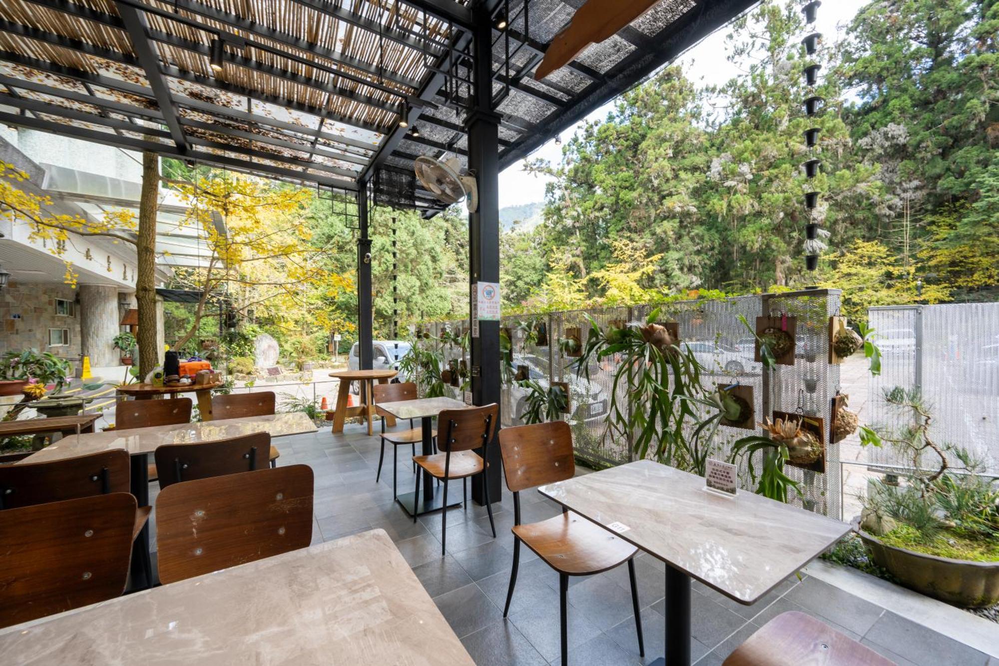 Ginkgo Hotel Lugu Luaran gambar