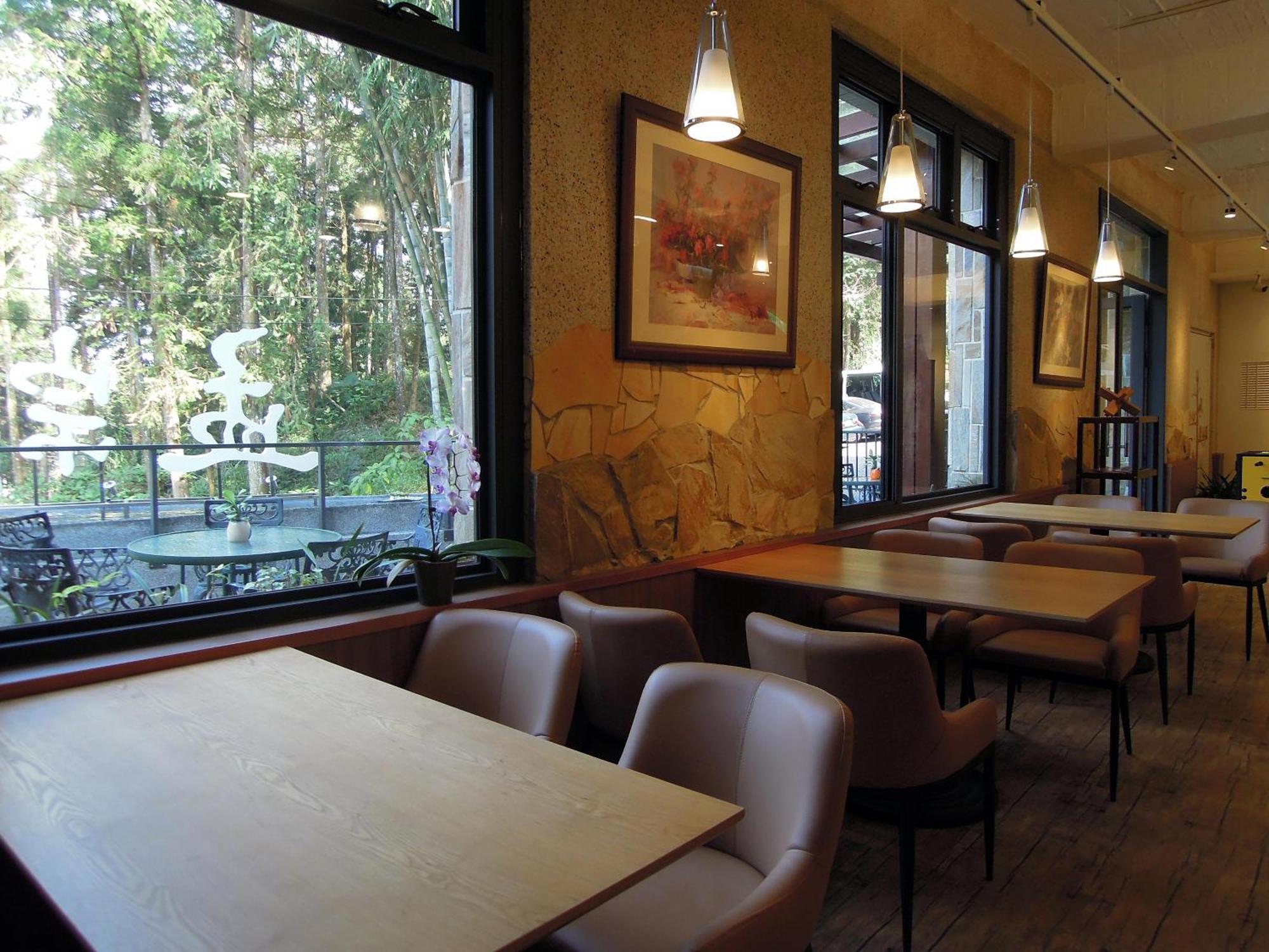 Ginkgo Hotel Lugu Luaran gambar