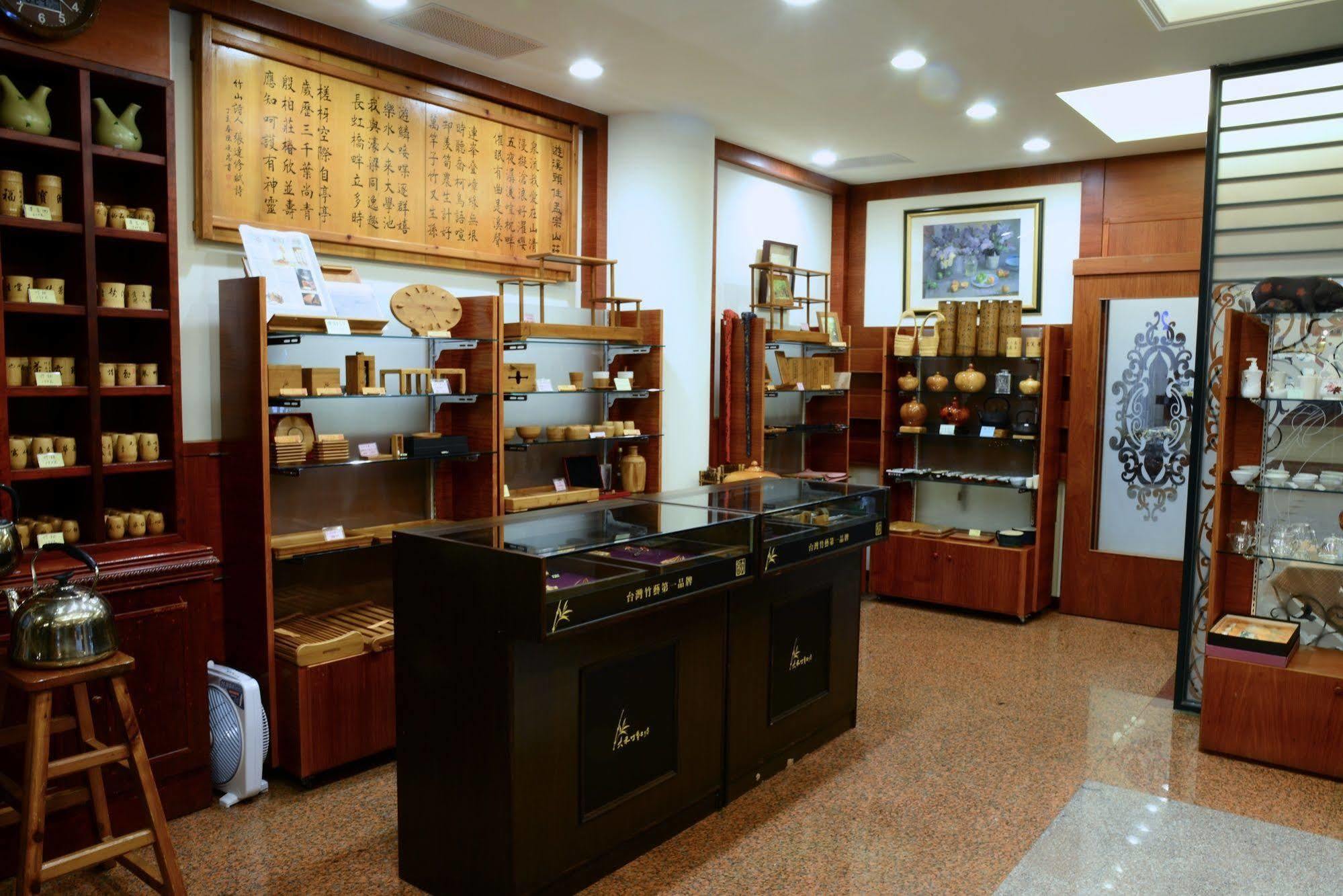 Ginkgo Hotel Lugu Luaran gambar